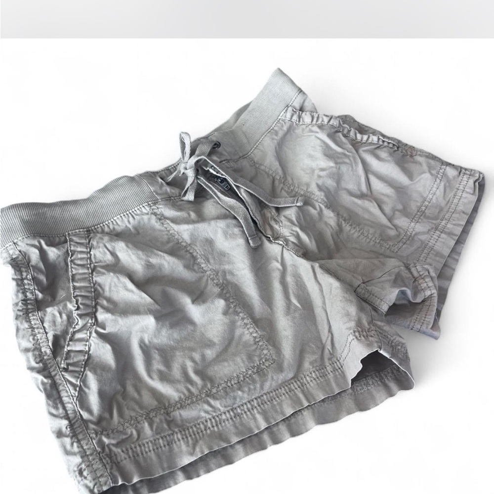 a.n.a TAN Casual drawstring waist cargo Shorts